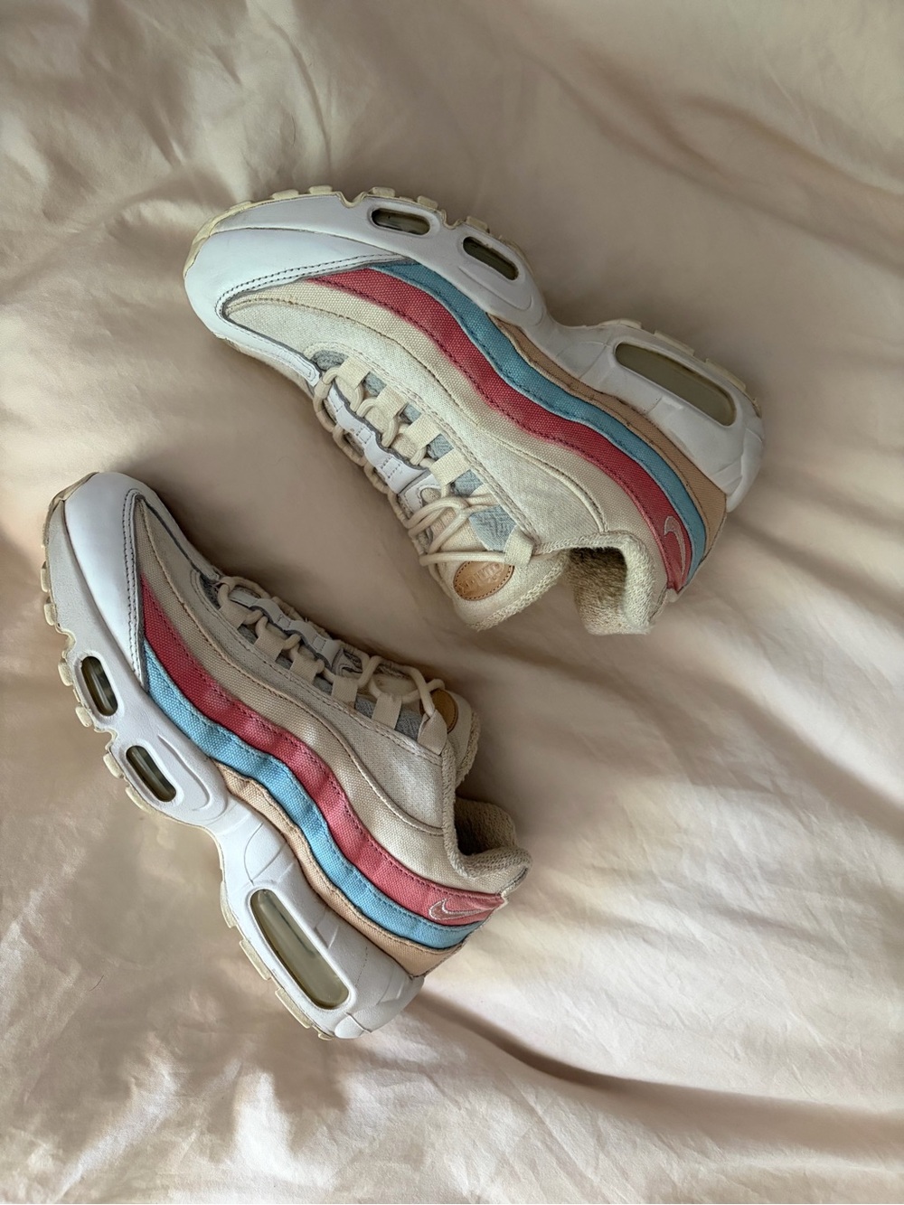 Nike Air Max 95 plant color sneakers
